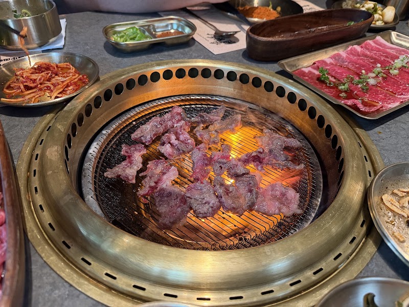 Food and interior photo 5 at MAMA XITA BBQ | Bellevue in Bellevue