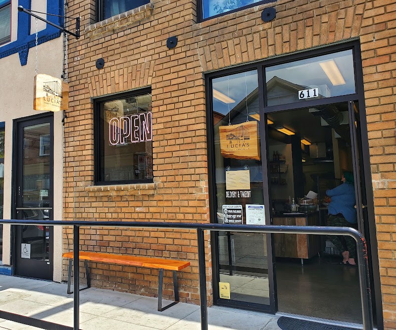 Lucia's Craft Sandwich in Crockett