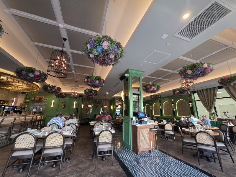 Food and interior photo 1 at Dok Khao Thai Alexandria in Alexandria