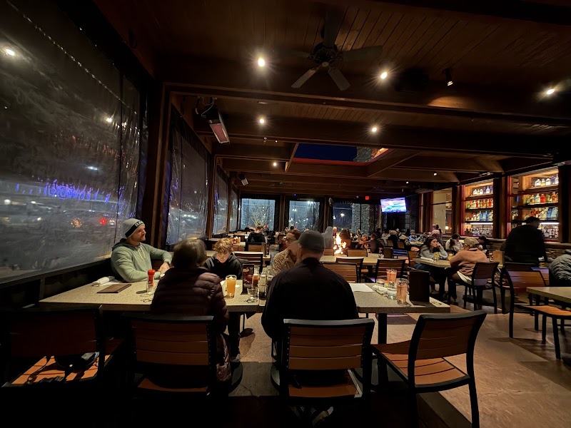 Food and interior photo 3 at Lazy Dog Restaurant & Bar in Westminster
