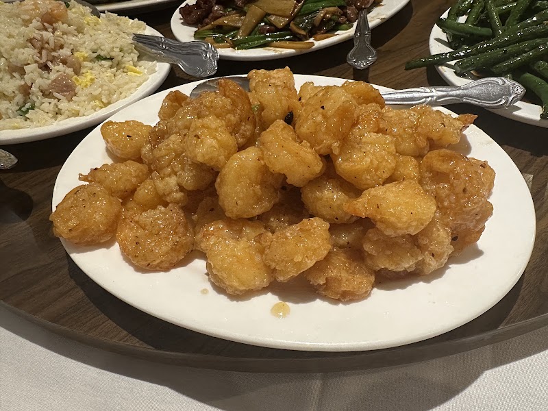 Food and interior photo 2 at Yang Chow Restaurant in Los Angeles