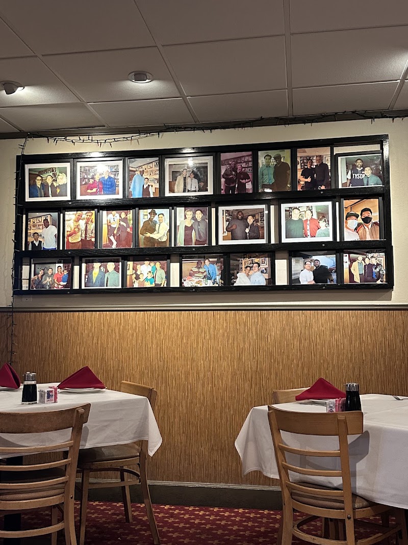 Food and interior photo 4 at Yang Chow Restaurant in Los Angeles