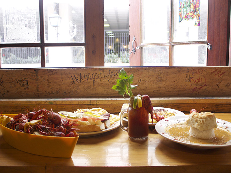 Food and interior photo 1 at Daisy Dukes French Quarter in New Orleans