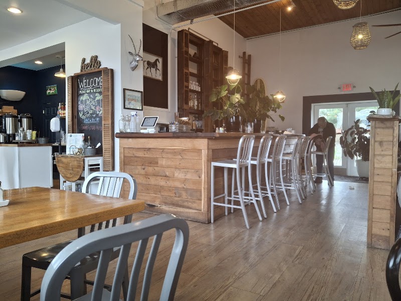 Food and interior photo 5 at The Backyard in Milton