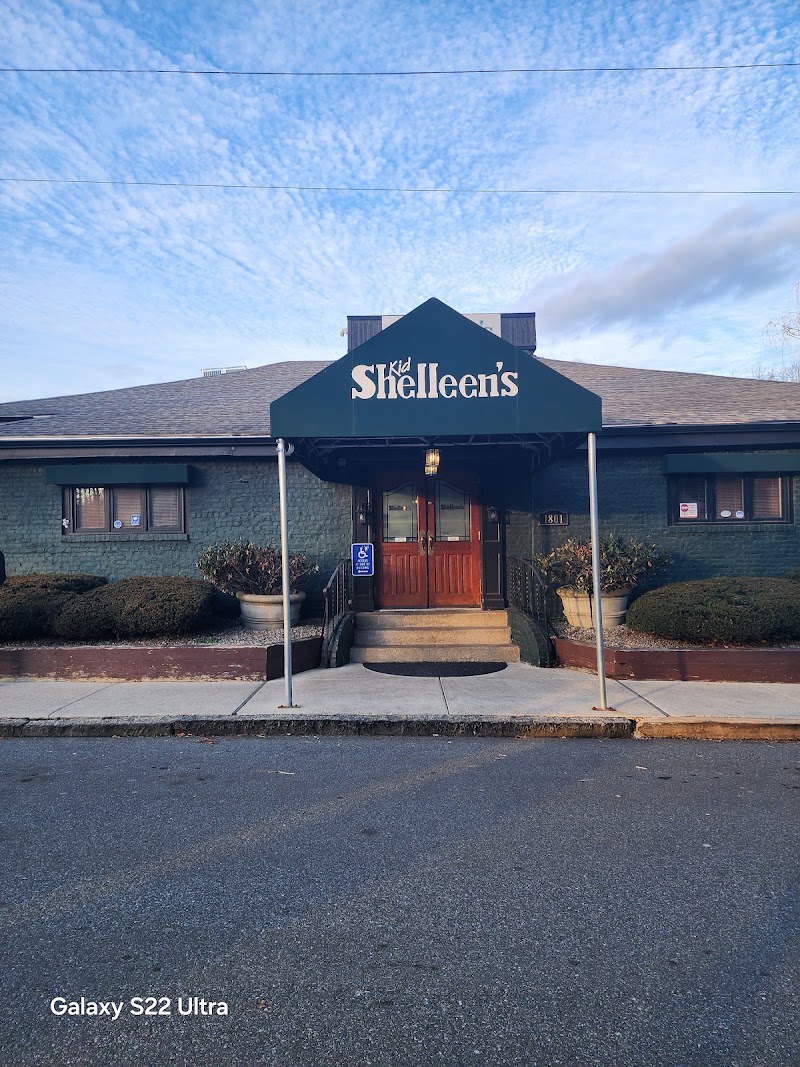 Food and interior photo 3 at Kid Shelleen's - Trolley Square in Wilmington