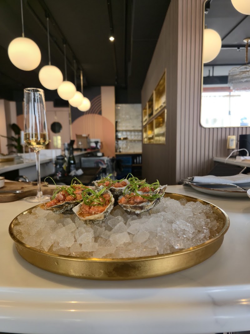 Food and interior photo 1 at Pearl in Anchorage