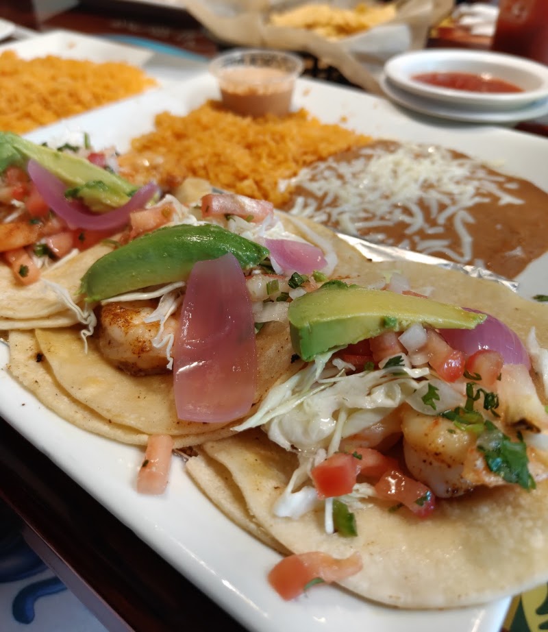 Food and interior photo 1 at Los Cabos Mexican Grill | Lincoln in Lincoln