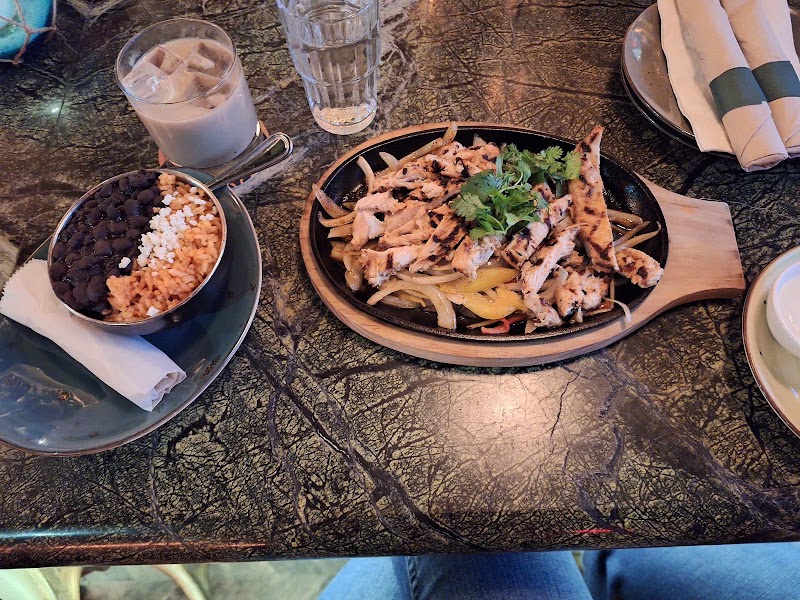 Food and interior photo 2 at Vida Verde in New York