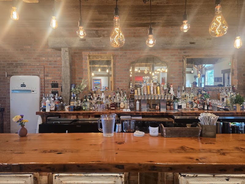 Sapphire Restaurant in Darby
