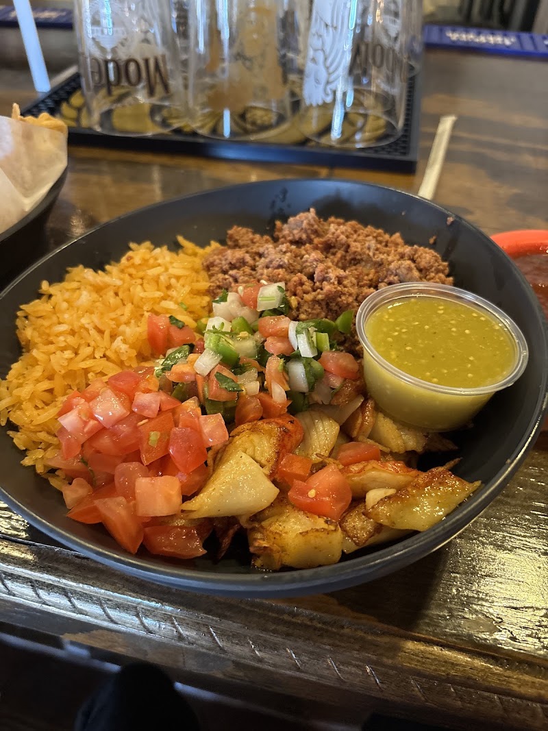 Food and interior photo 2 at La Campana Cocina Y Cantina in Columbus