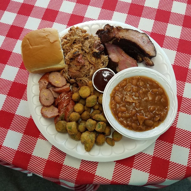Food and interior photo 1 at Delauder's BBQ in Sevierville