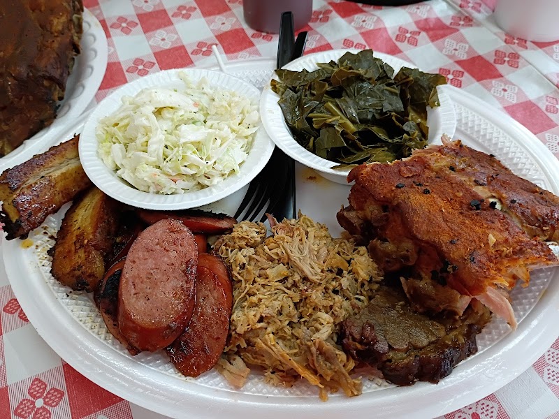 Food and interior photo 2 at Delauder's BBQ in Sevierville