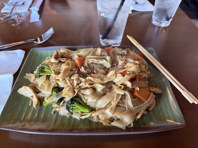 Food and interior photo 5 at Thai Kitchen-Hixson in Chattanooga