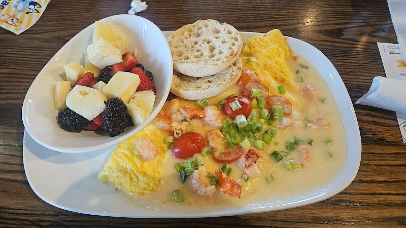 Food and interior photo 2 at Another Broken Egg Cafe in Lexington