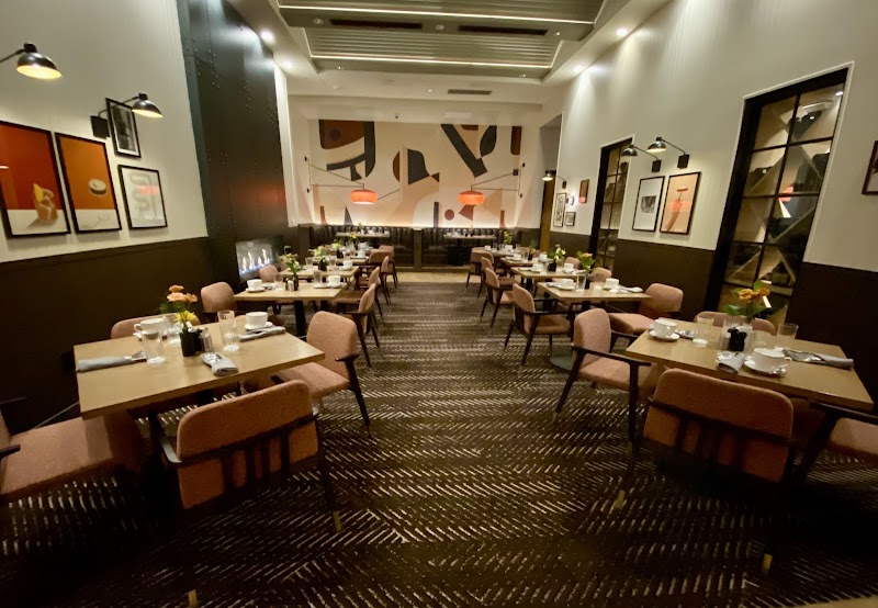 Food and interior photo 2 at Cascata Italian Cuisine in Sioux Falls