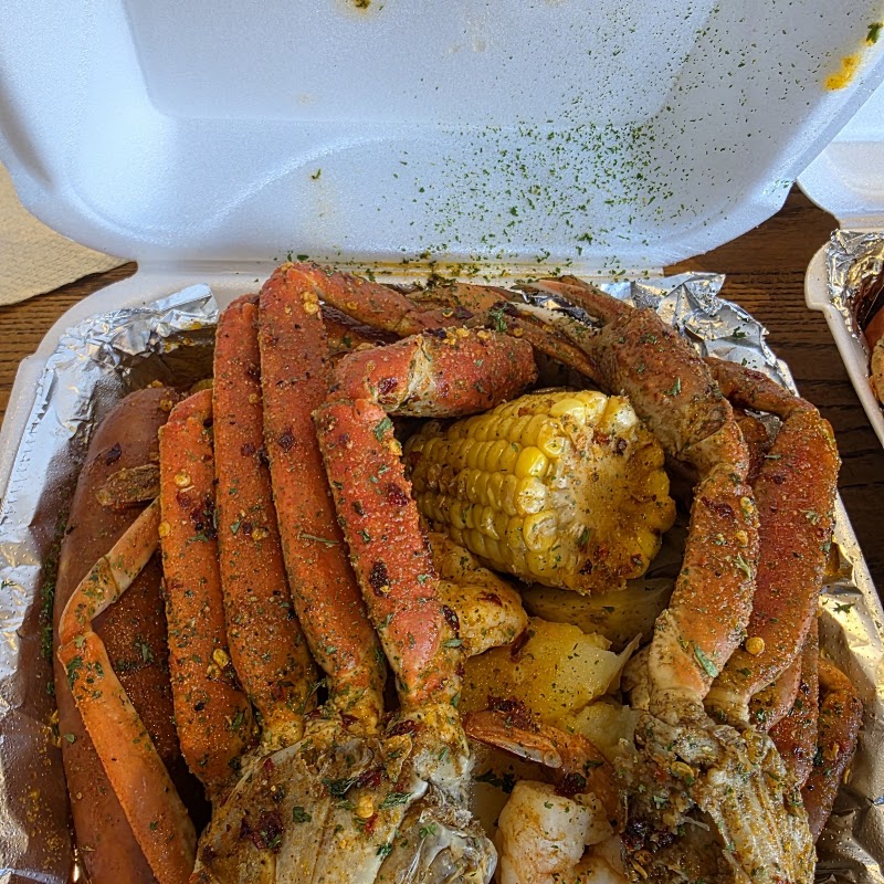 Food and interior photo 2 at Krustaceans Seafood in Nashville