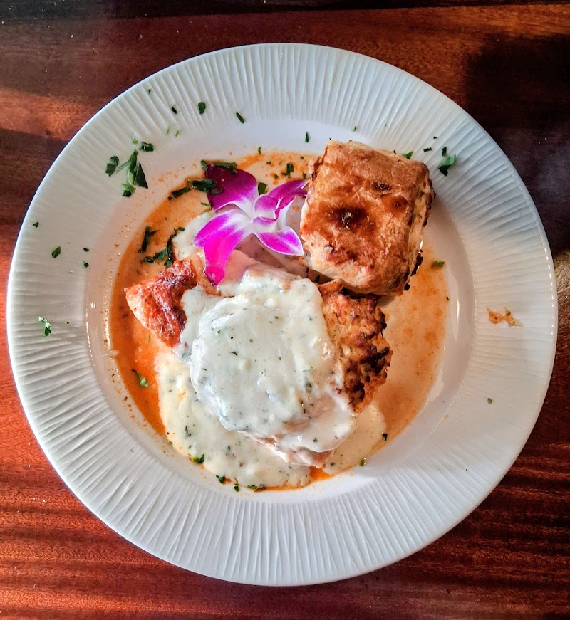 Food and interior photo 5 at Snapper's Sea Grill in St. Pete Beach