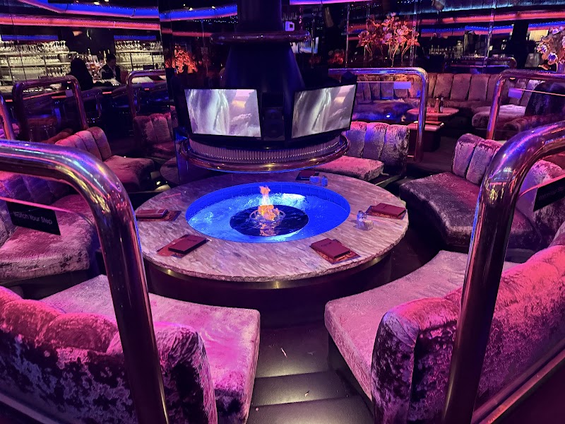 Food and interior photo 5 at Peppermill Restaurant and Fireside Lounge in Las Vegas