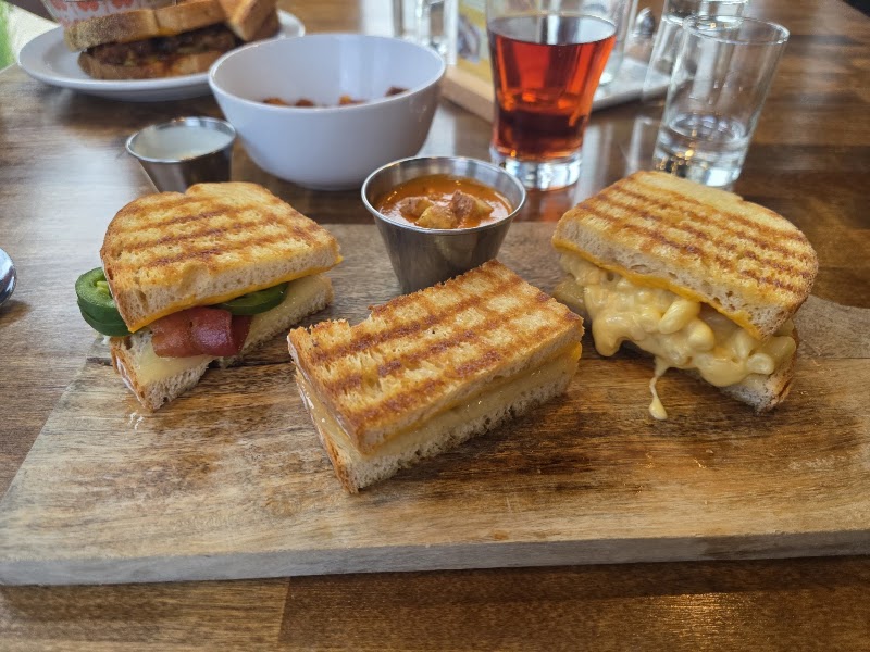 Food and interior photo 4 at 888 Cheese & Co. in Suamico