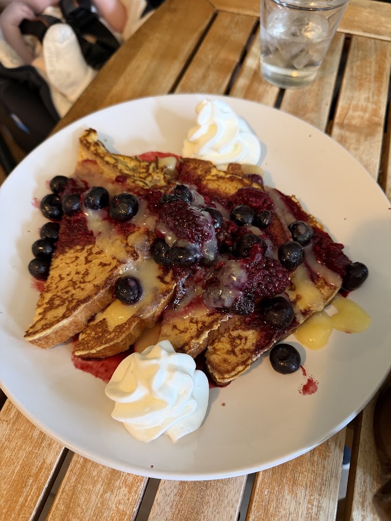 Food and interior photo 5 at Hilltop Cafe in Wilton