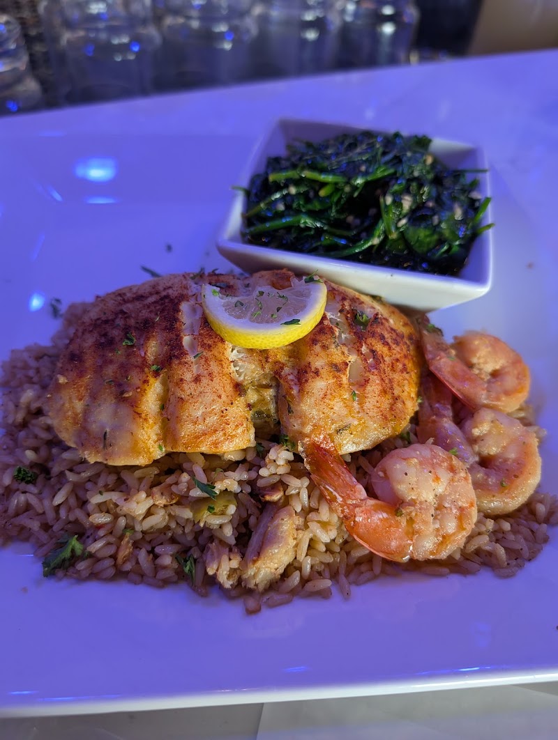 Food and interior photo 5 at Virgil's Gullah Kitchen & Bar Merc Benz Stadium in Atlanta