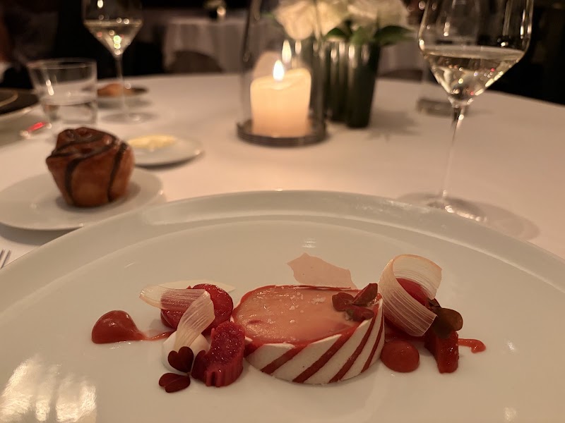 Food and interior photo 3 at Per Se in New York