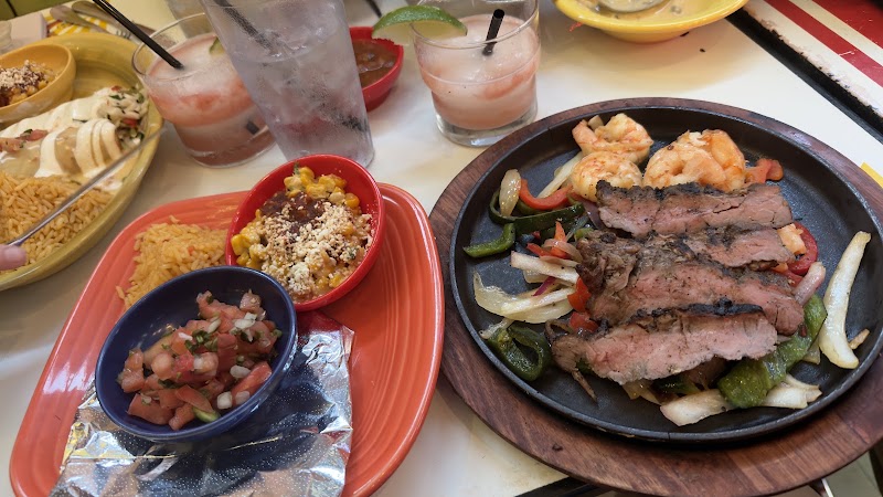 Food and interior photo 4 at Uno Mas Tex Mex in Dallas