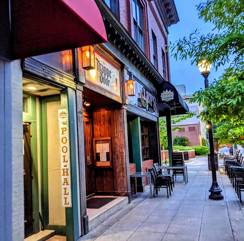 Trappe Door in Greenville