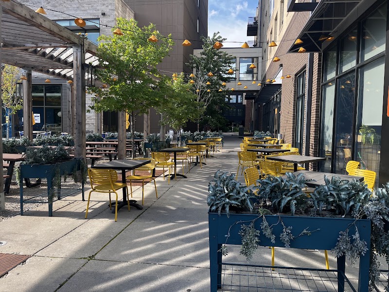 Tupelo Honey Southern Kitchen & Bar in Indianapolis
