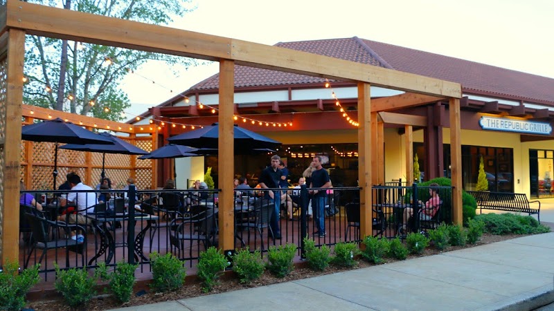 The Republic Grille in The Woodlands