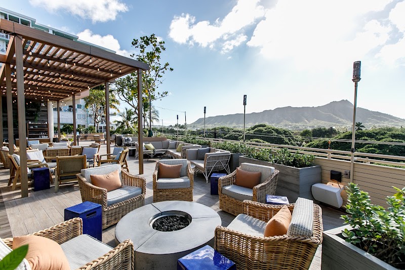 DECK. at Queen Kapiʻolani Hotel in Honolulu