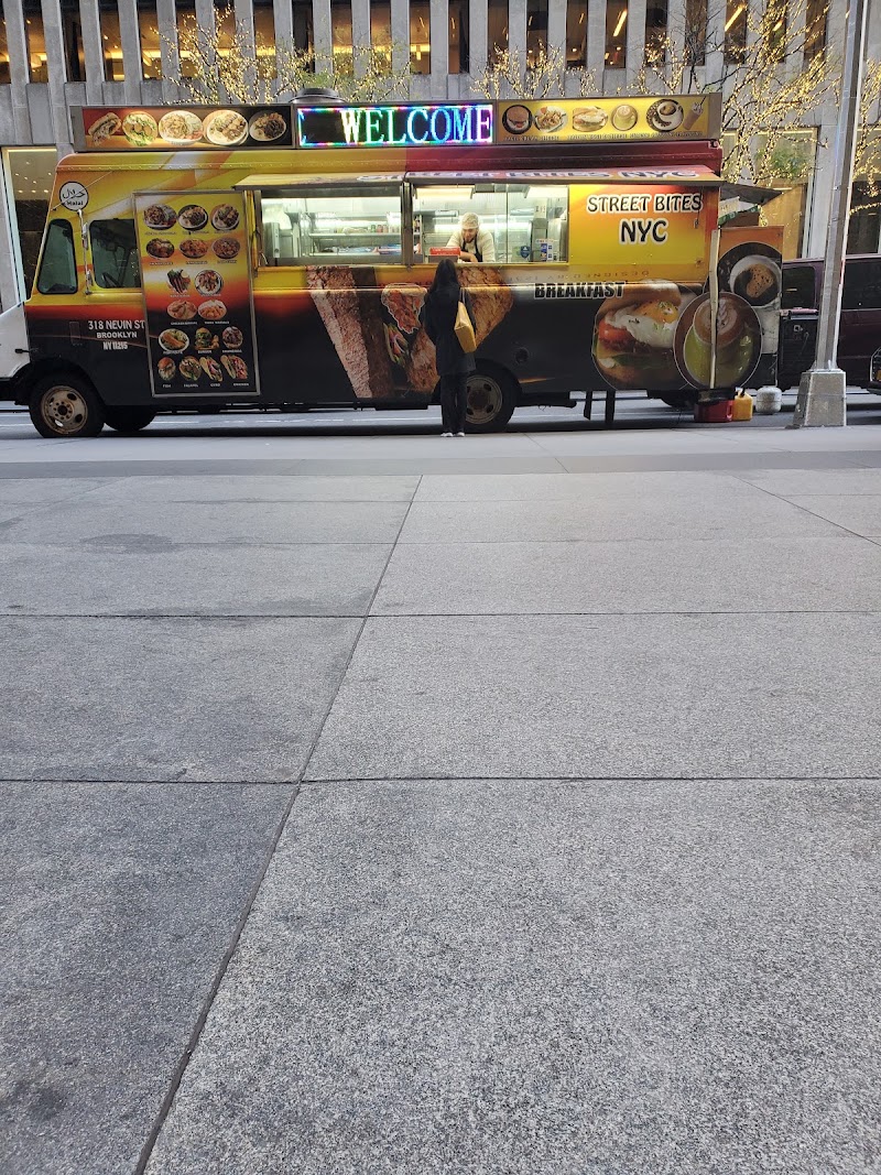 MOE EATS NYC in New York