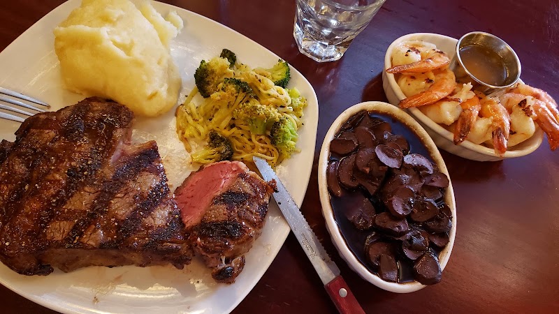Food and interior photo 1 at Miners and Stockmen's in Hartville