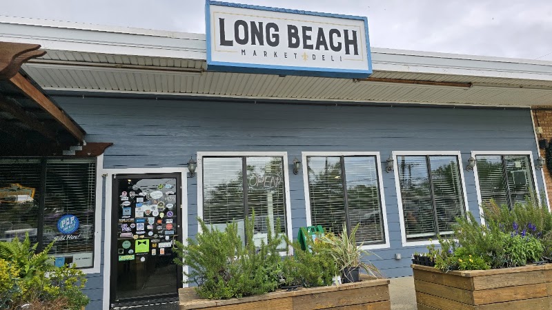 Long Beach Market & Deli in Long Beach
