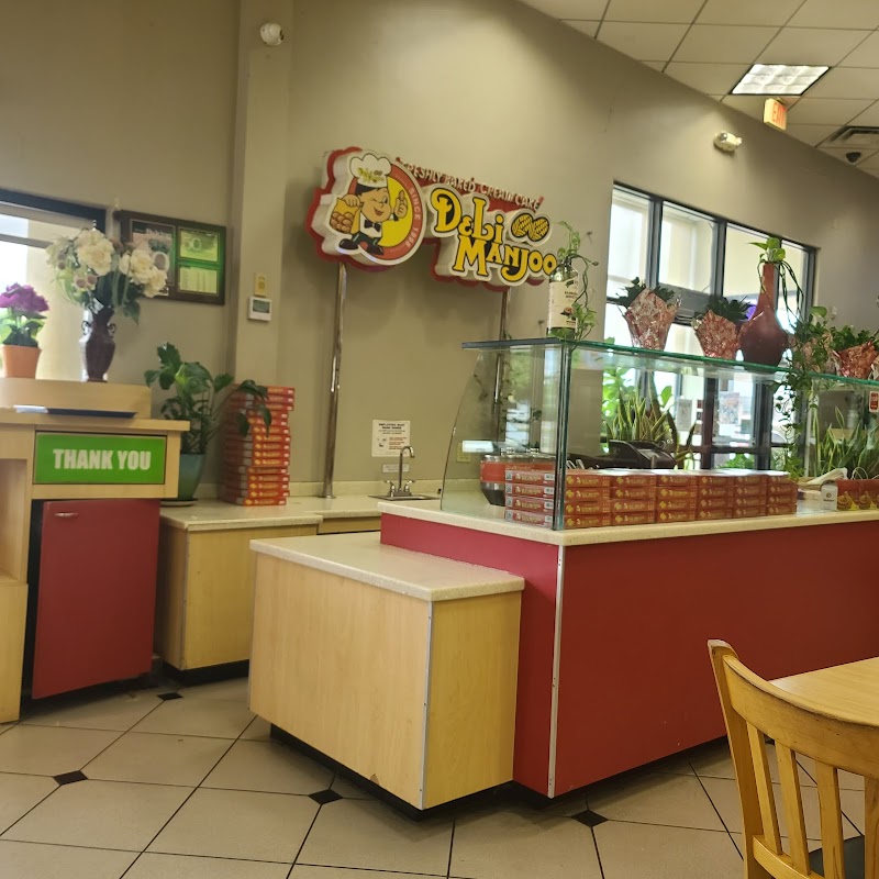 Food and interior photo 4 at Lee's Sandwiches in Oklahoma City