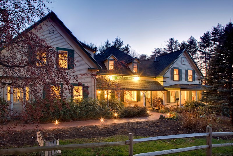 Squam Lake Inn in Holderness