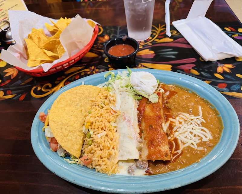 Food and interior photo 4 at Real Mexico Restaurant in Columbia