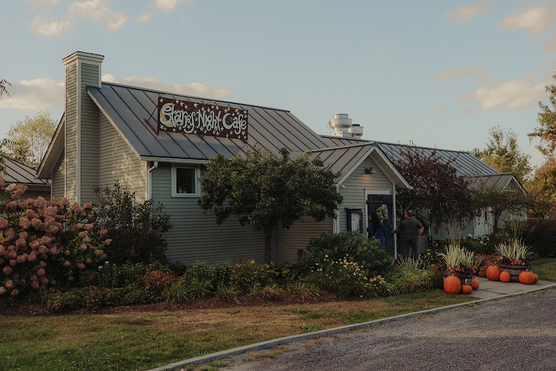 Food and interior photo 4 at Starry Night Café in Ferrisburgh