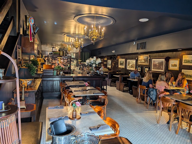 Food and interior photo 5 at TAILLEUR RESTAURANT in Kansas City