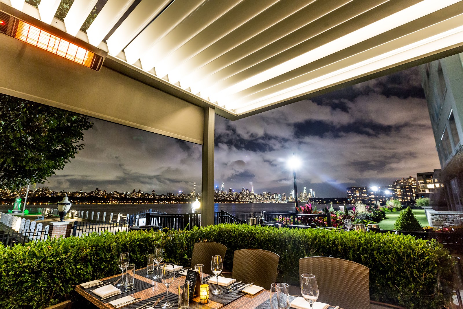 Haven Riverfront Restaurant and Bar in Edgewater