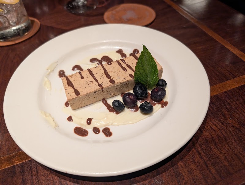 Food and interior photo 4 at 801 Local in Frontenac