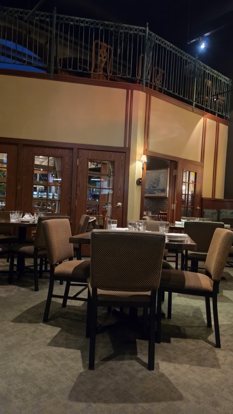 Food and interior photo 4 at Real Seafood Company - Toledo,OH in Toledo