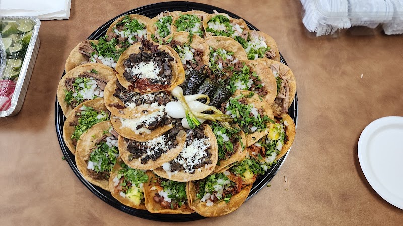 Food and interior photo 5 at Tromperia El zac in Saint Paul