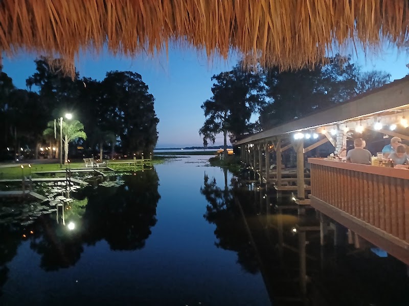Food and interior photo 3 at Cherry Pocket Steak n Seafood in Lake Wales