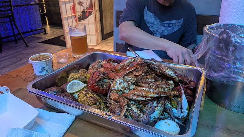 Food and interior photo 3 at The Juicy Seafood Restaurant & Bar- Siegen in Baton Rouge