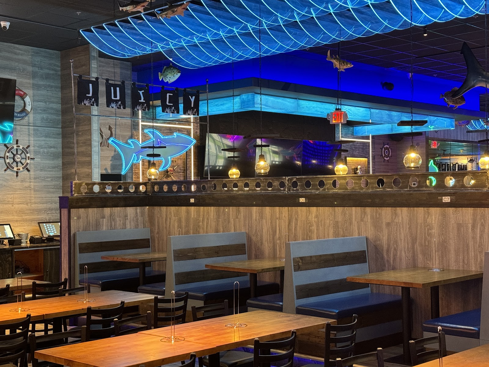 The Juicy Seafood Restaurant & Bar- Siegen in Baton Rouge