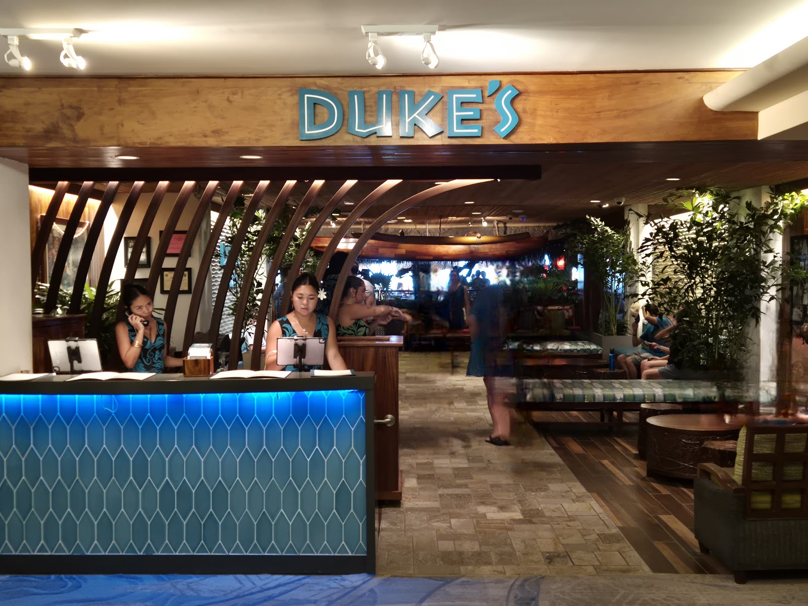 Duke's Waikiki in Honolulu