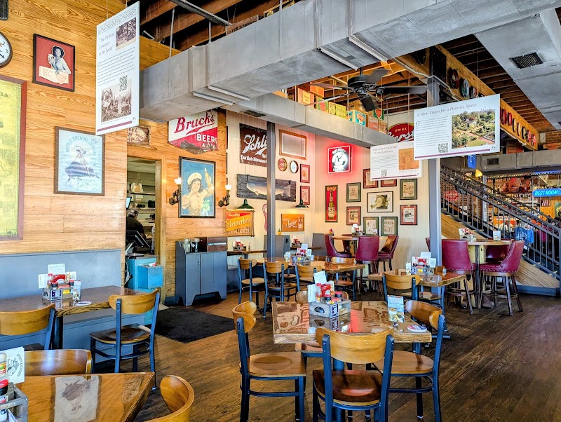 Food and interior photo 5 at Six Feet Under Pub & Fish House - Grant Park in Atlanta