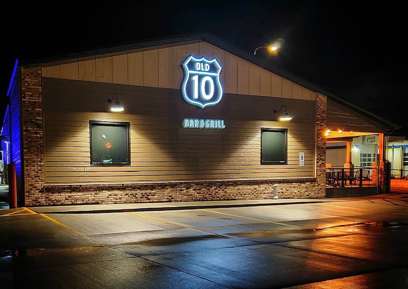 Old 10 Bar & Grill in Mandan