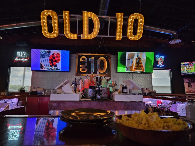 Food and interior photo 4 at Old 10 Bar & Grill in Mandan